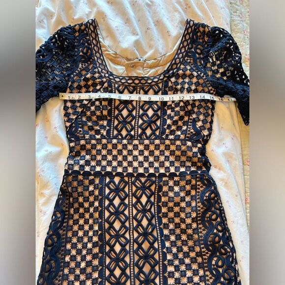 Bardot  X Anthropologie  Daisy Lace A-Line Dress in Navy & Nude Size 4/XS - Picture 10 of 12